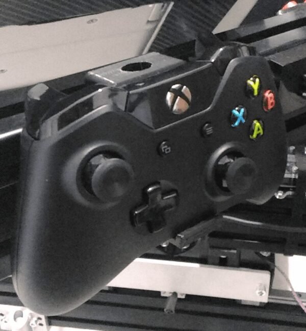 XBOX PAD HODLER installed 1