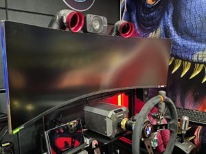 R'Fun on top of wide screen