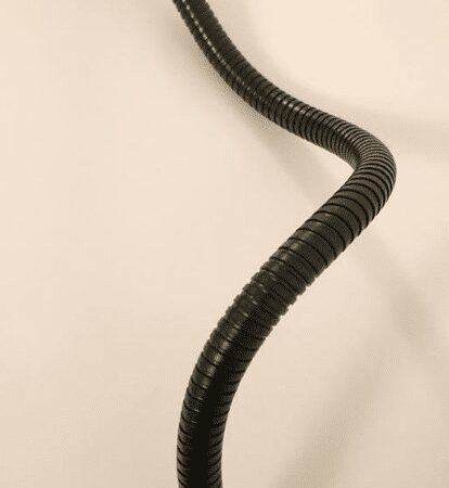 Flexible arm