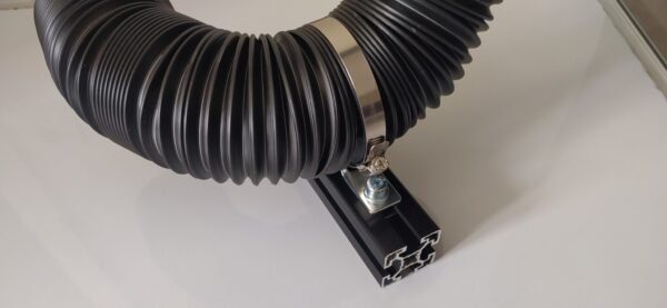 Mounted clamping collar moçunted with tube